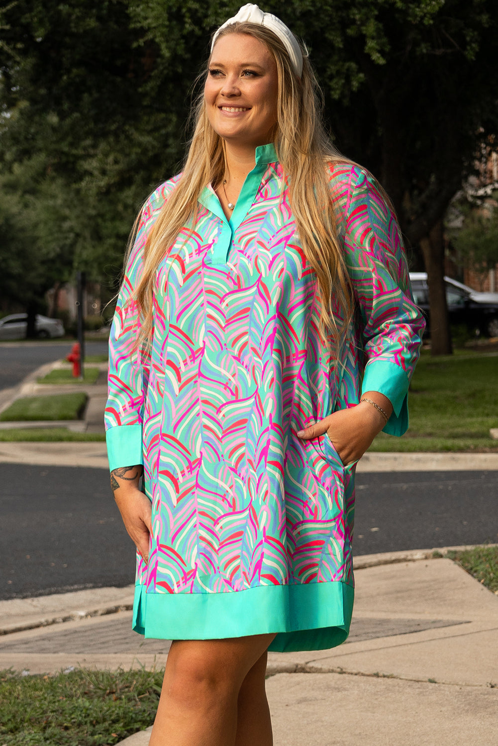 Chic green palm print plus size long sleeve shift dress