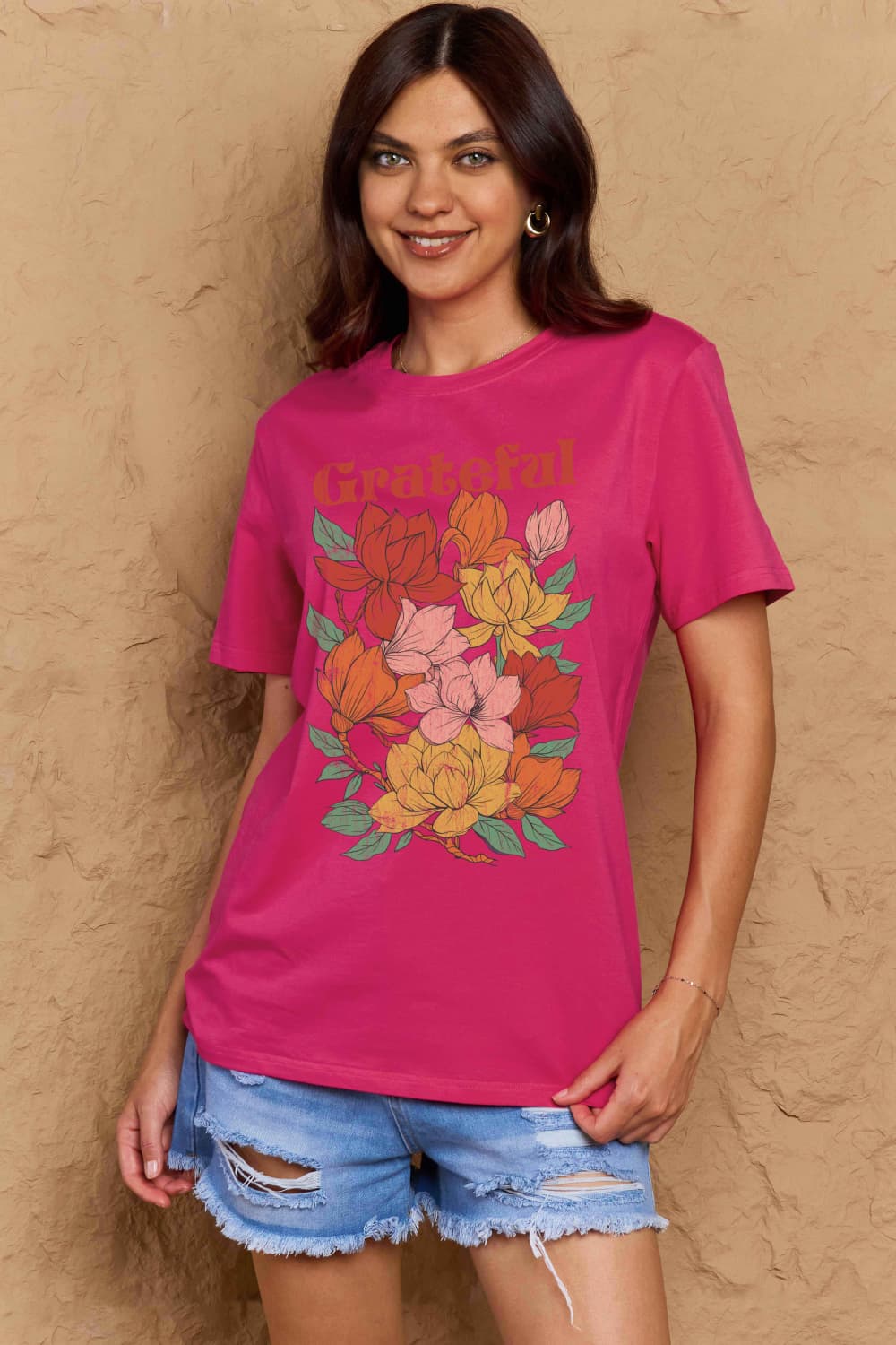 Simply Love: Grateful Flower Tee