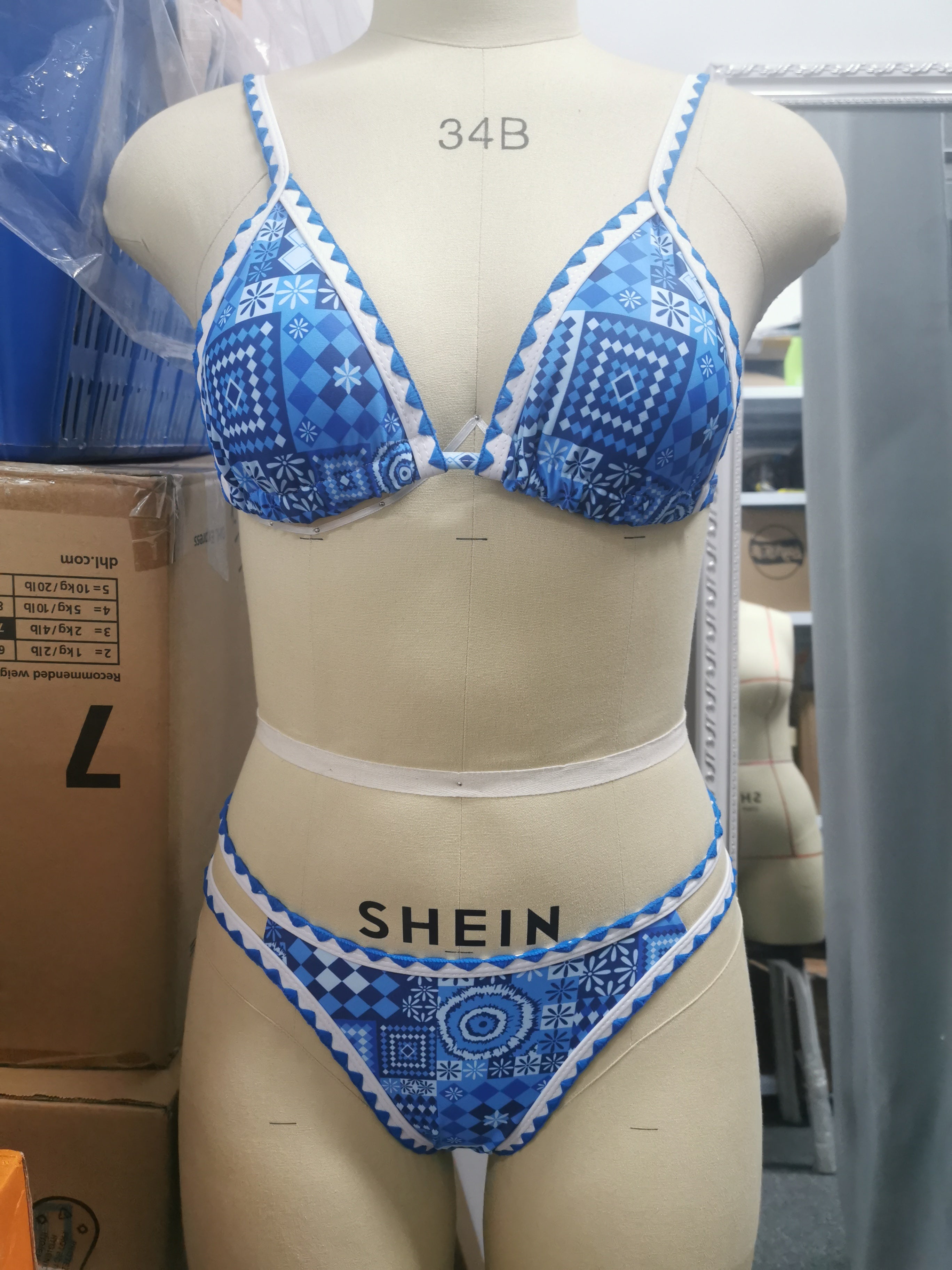 Women Bikinis Floral Print Bikinis Bordered High Cut Swimsuit Women Low Waist Push Up Swimwear Conjunto Biquinis Feminino Bella Mia