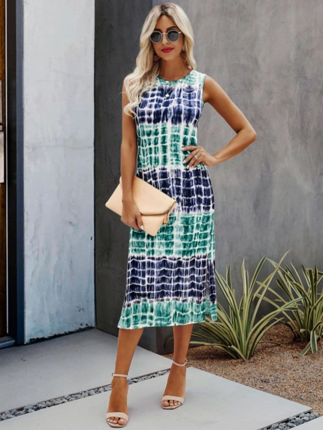 Slit Printed Round Neck Sleeveless Dress.