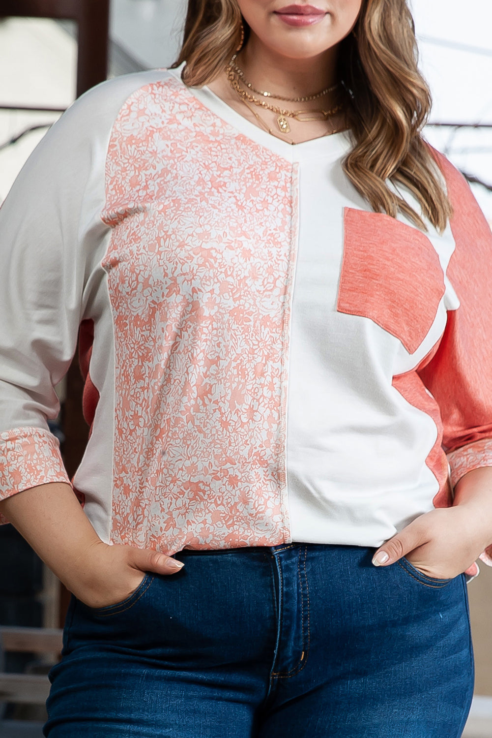 Chic pink colorblock plus size top with bracelet sleeves