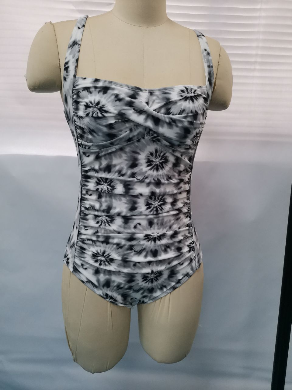 Women Sexy Printed Sling Conservative Swimsuit Triangle Swimsuit Bella Mia