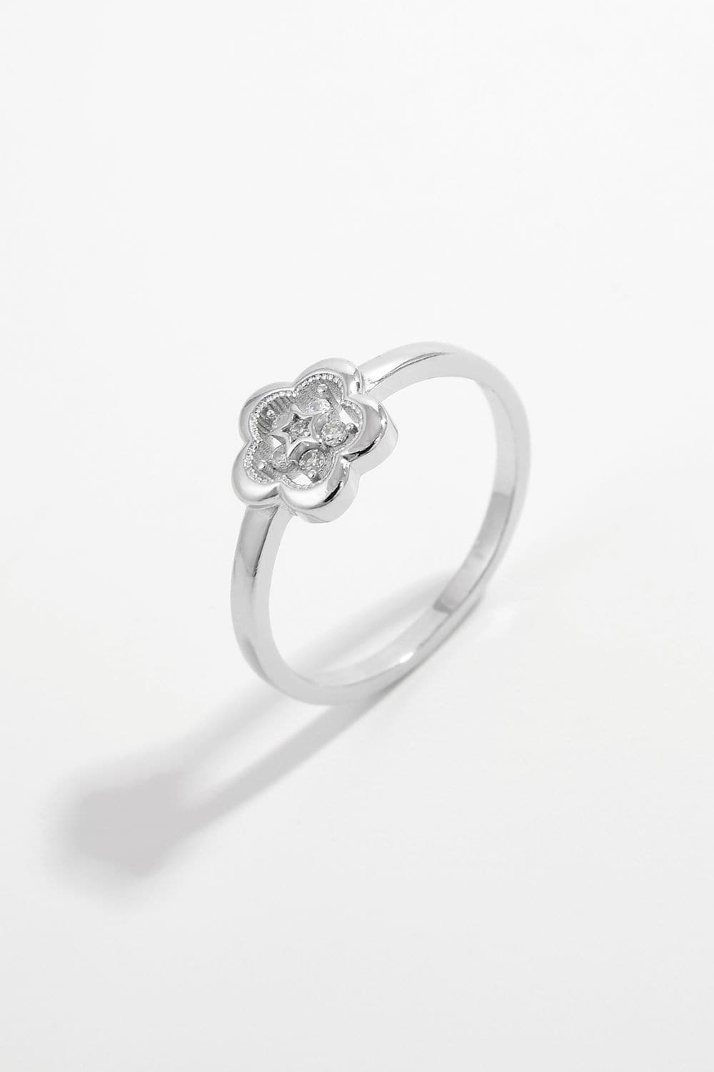 925 Sterling Silver Zircon Flower Ring.