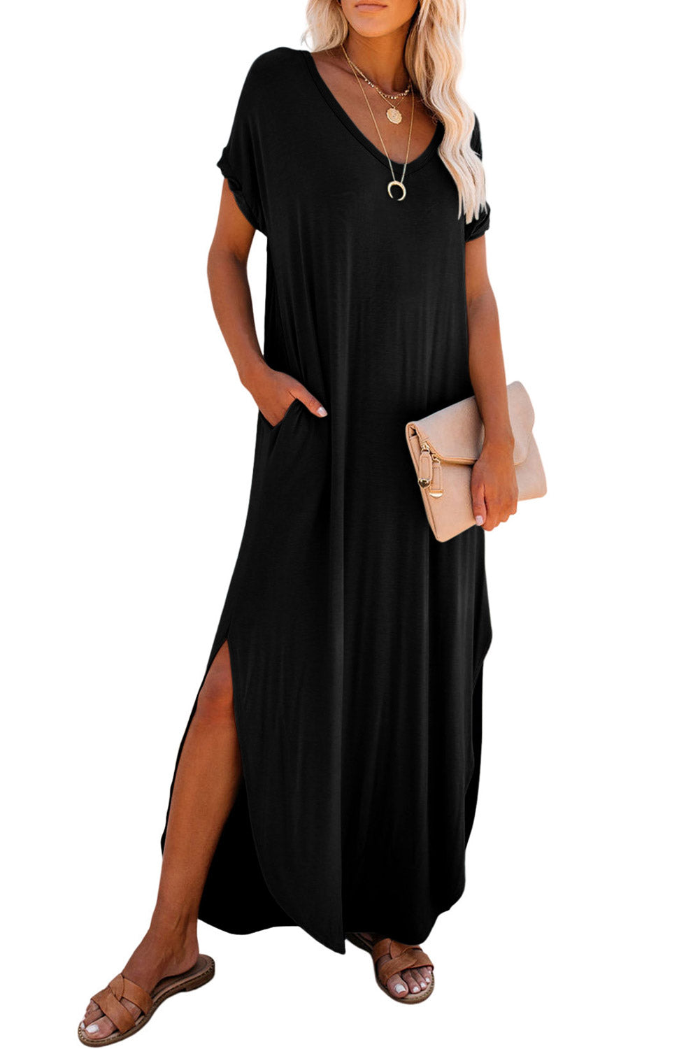 Elegant black v-neck maxi t-shirt dress with hidden pockets and stylish splits