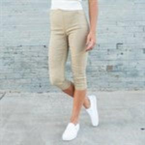 Trendy moto capri jeggings for ultimate comfort and style