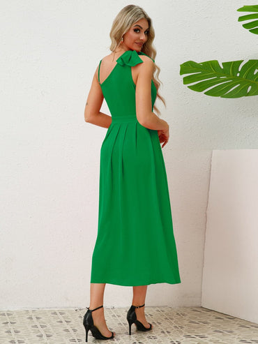 Bow Asymmetrical Neck Sleeveless Dress.