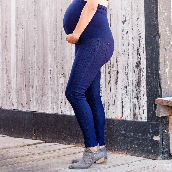 Stylish and supportive maternity jeggings