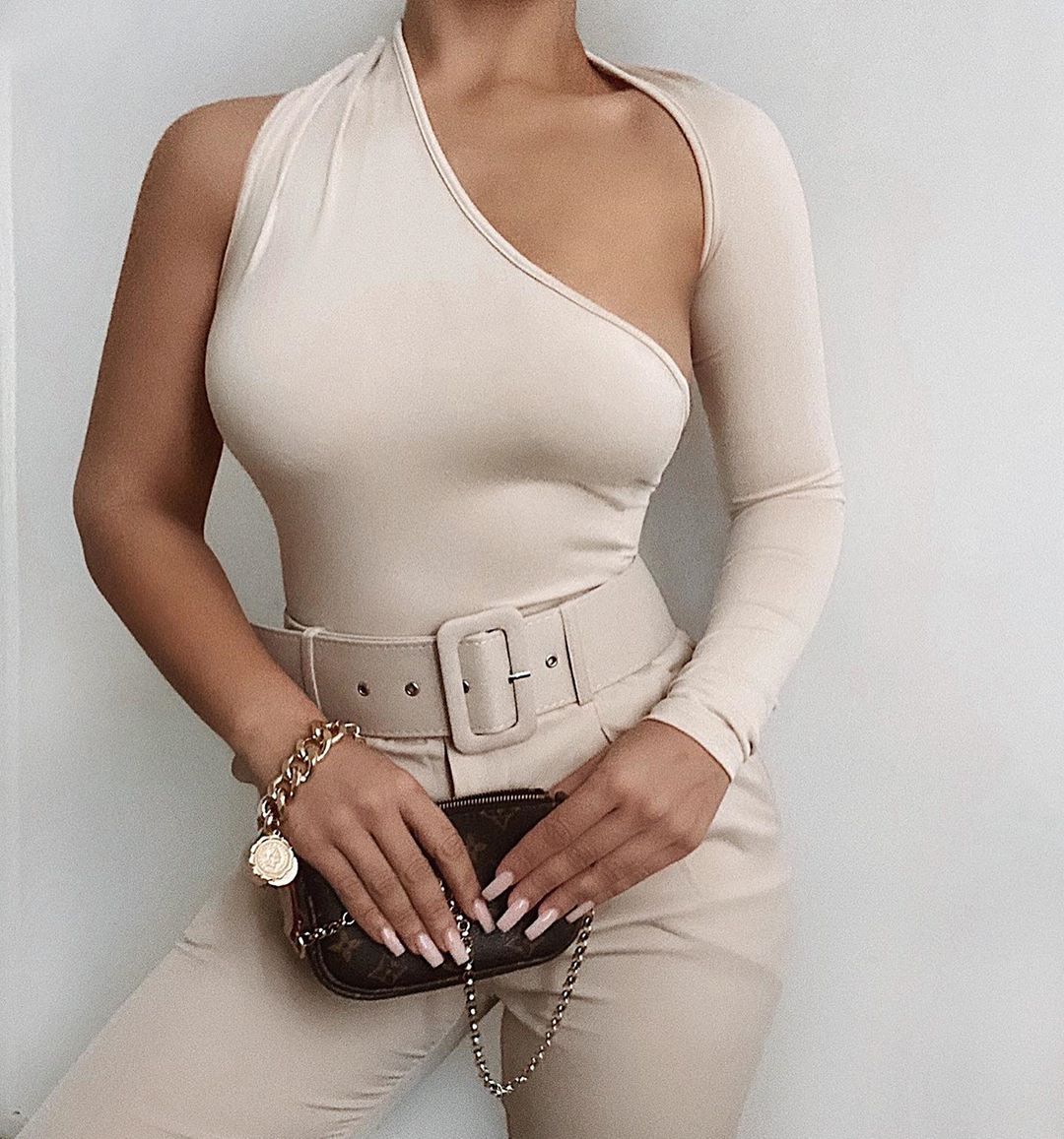 Sexy One-Shoulder Tight Bodysuit Spring Summer Street Office Milk Silk Bottoming Shirt Bella Mia