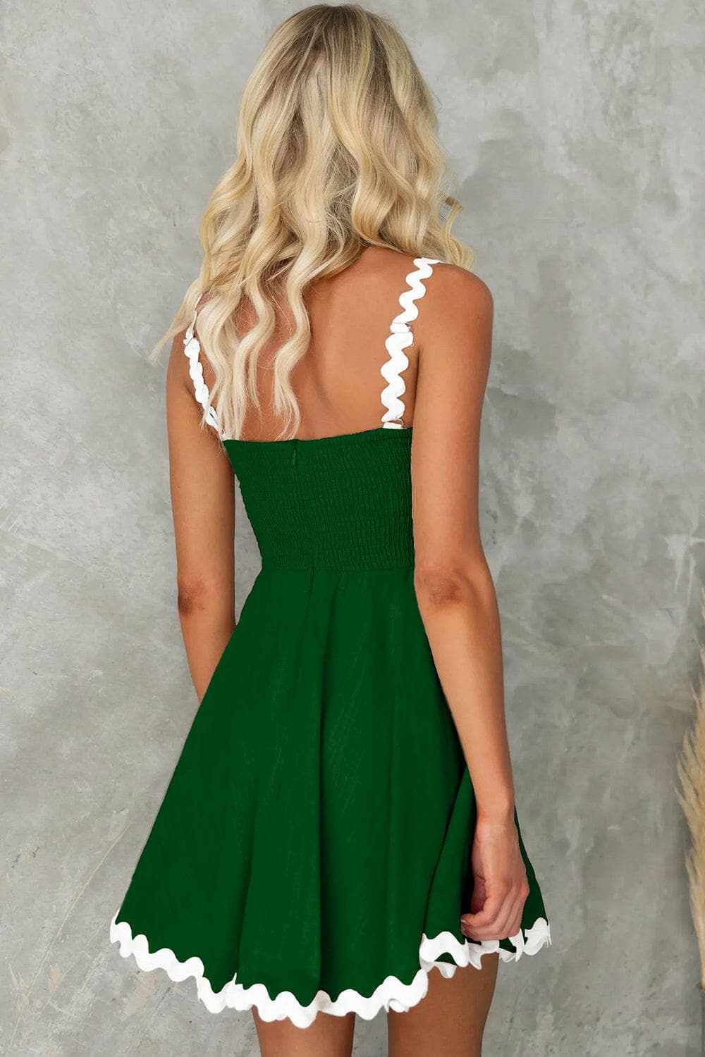 Chic square neck mini dress with contrast trim - Love Salve 