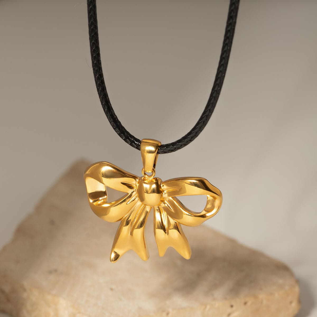 18K Gold-Plated Bow Pendant Necklace.