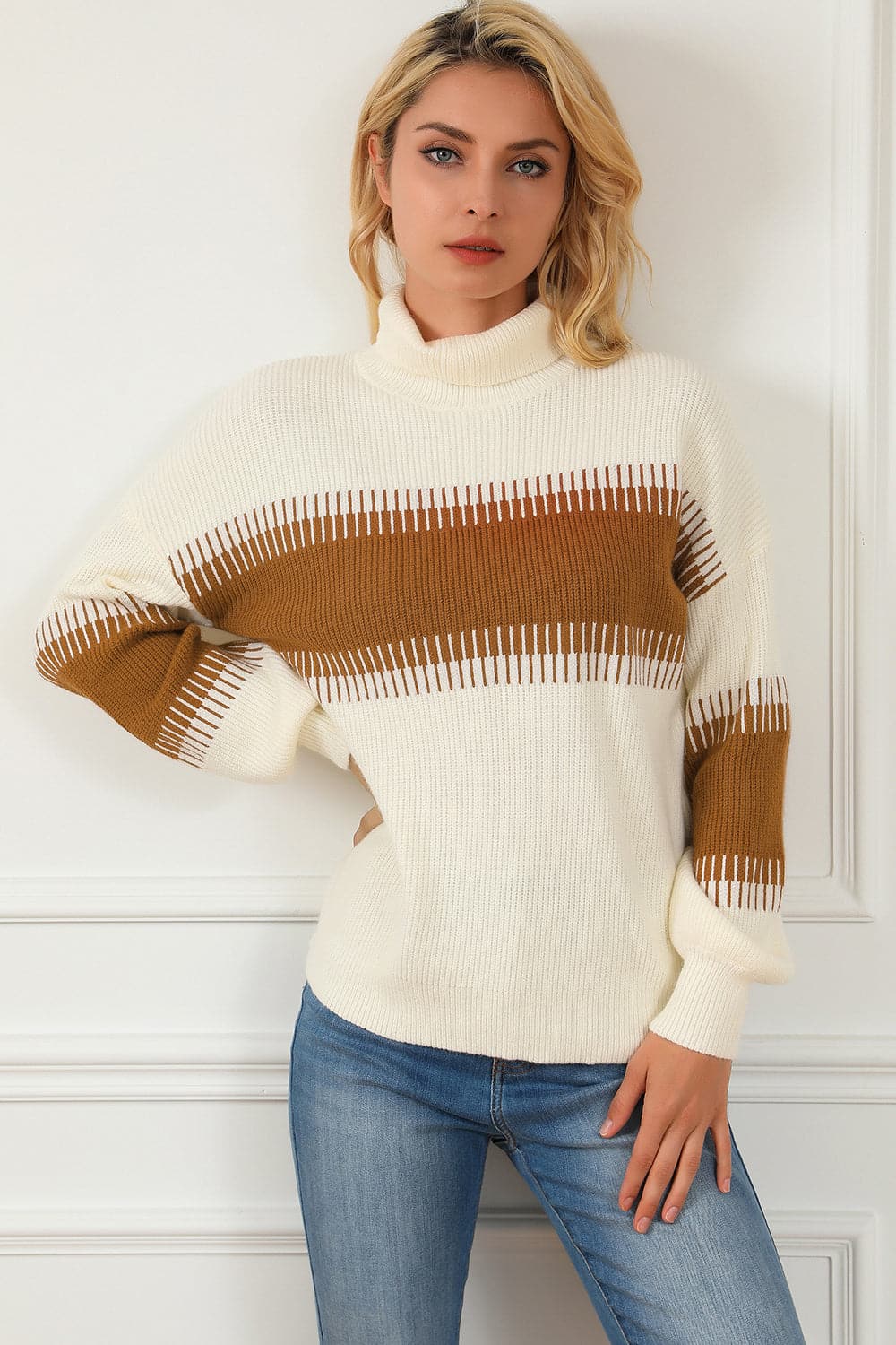 Contrast Turtleneck Long Sleeve Sweater.