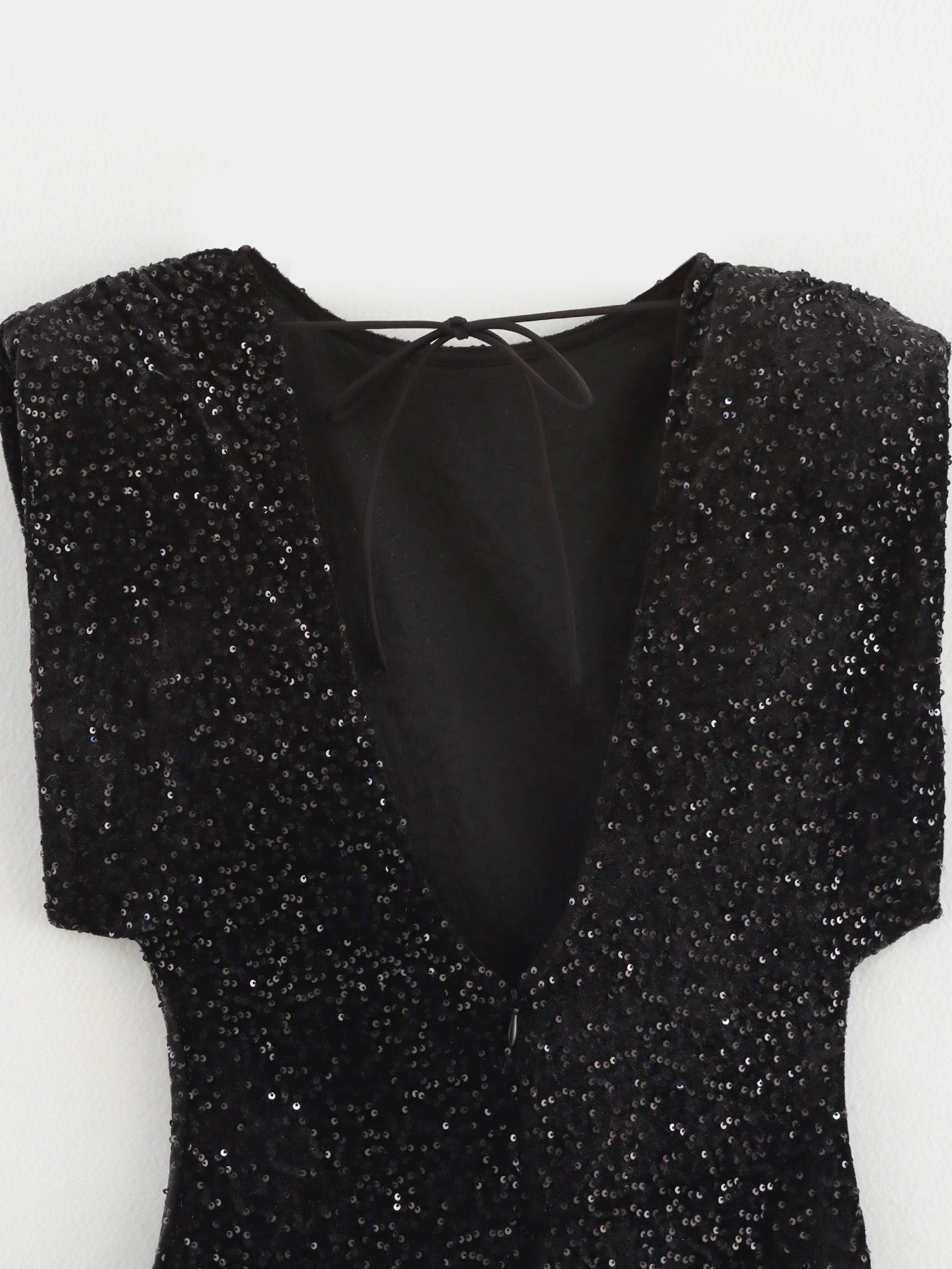 Winter Women Clothing Velvet Texture Sleeveless Back V neck Hip Dress Bella Mia