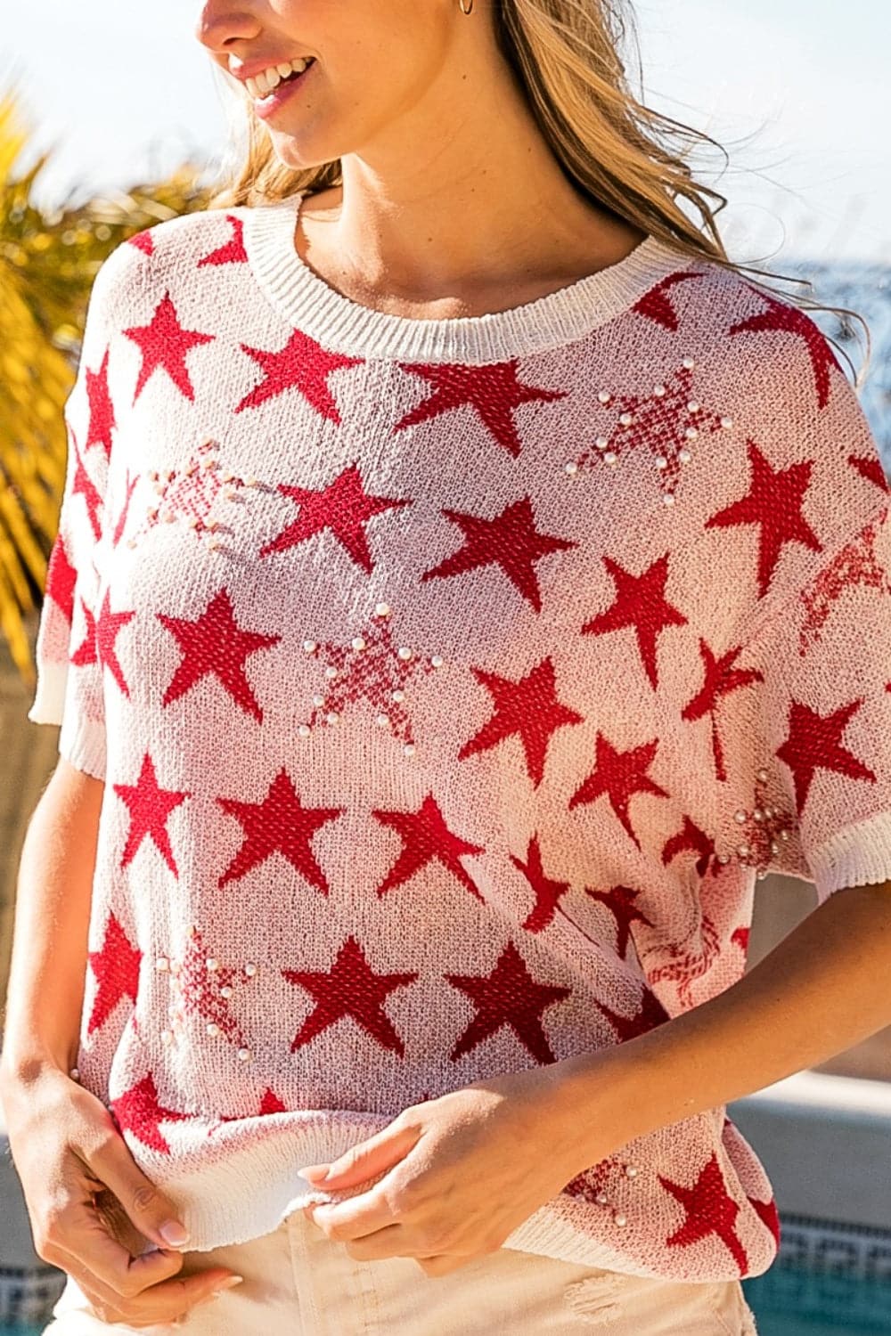 BiBi Star Pattern Round Neck Short Sleeve Knit Top.