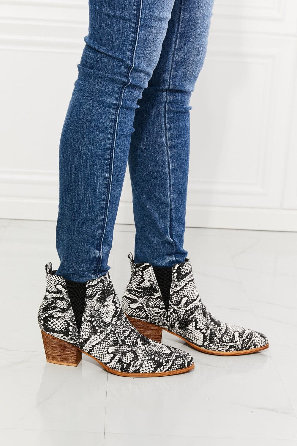 MMShoes Back At It Point Toe Bootie in Snakeskin.