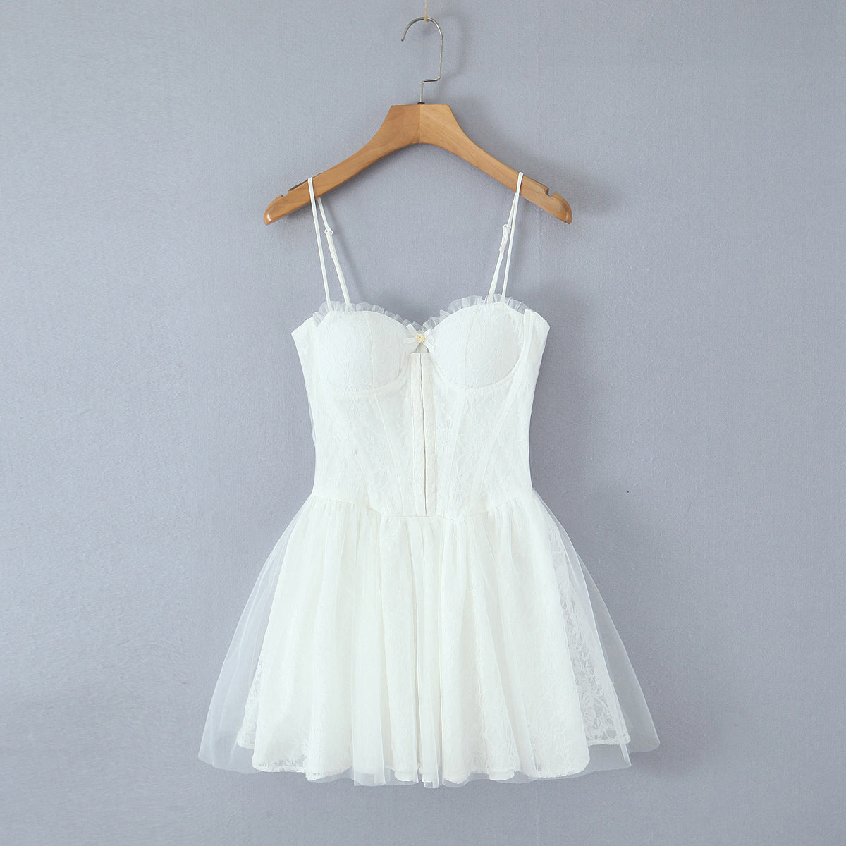 Spring Summer Vacation Sexy Little Fresh Sweet Spicy Waist Shaping Lace Embroidery Dress Bella Mia