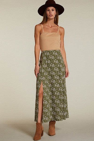 Maxi skirt with slit detail Miss Sparkling