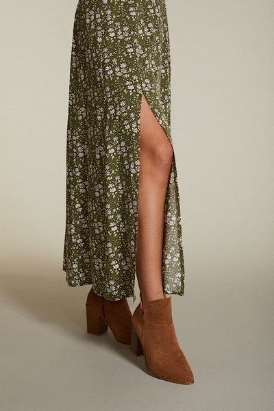 Maxi skirt with slit detail Miss Sparkling