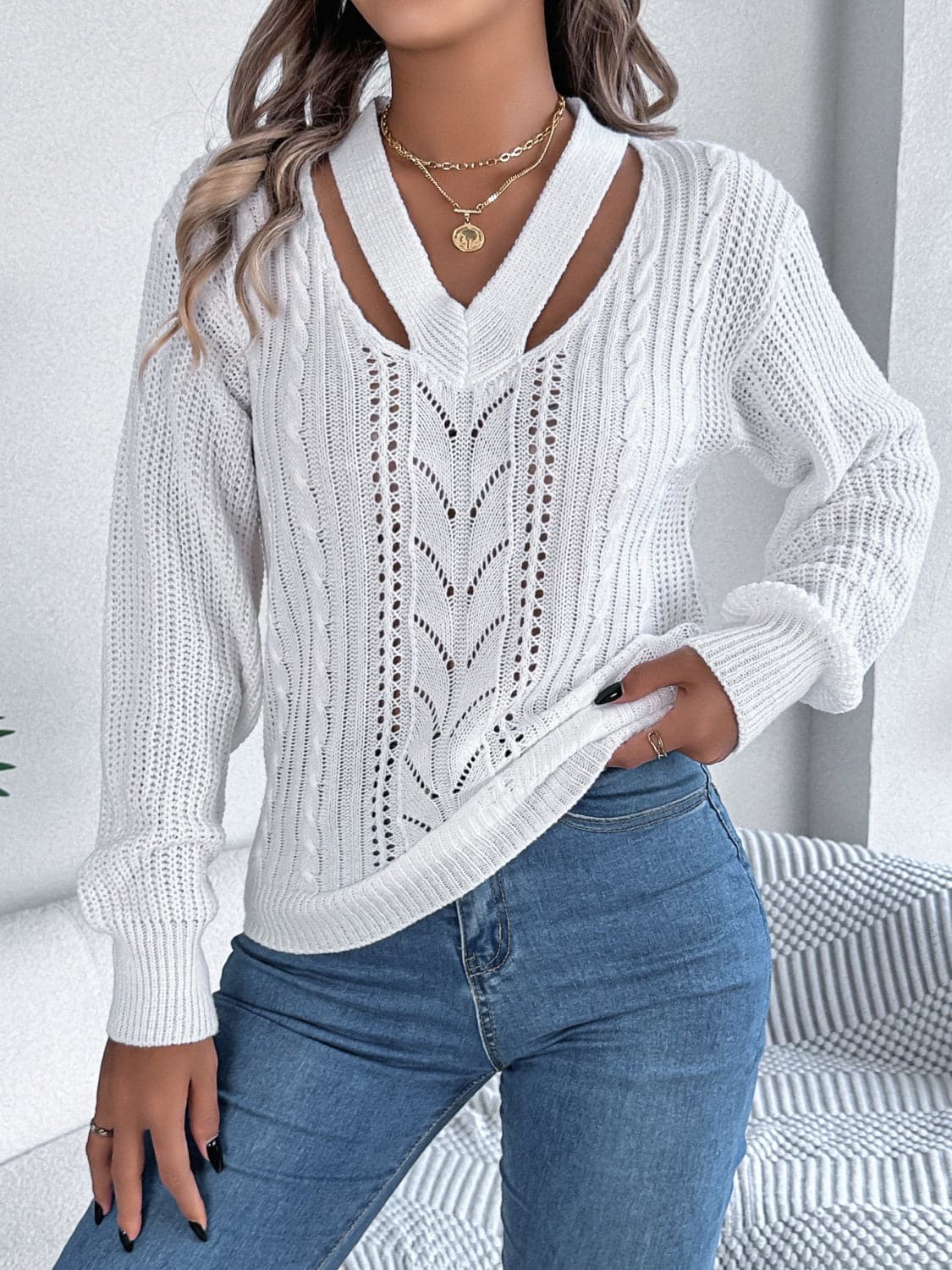 Chic v-neck long sleeve top