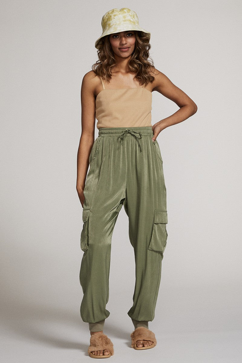 Textured satin cargo pants Miss Sparkling