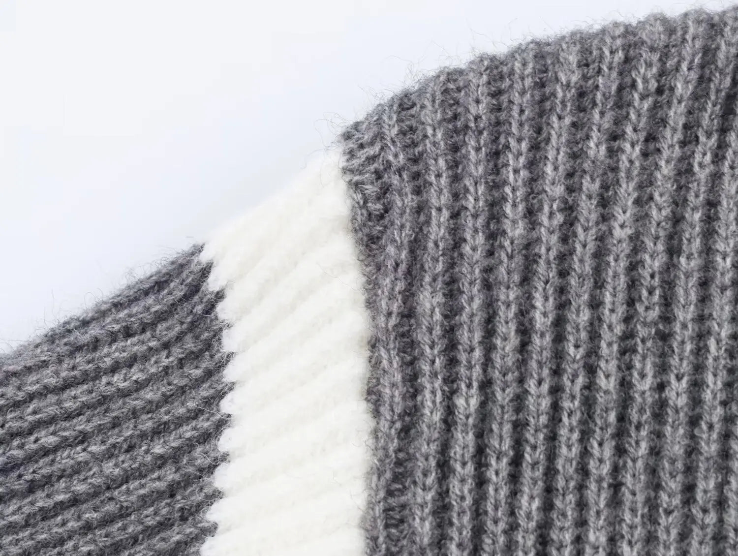 Autumn Women Casual Loose All Matching Color Stitching Knitted Cardigan Bella Mia