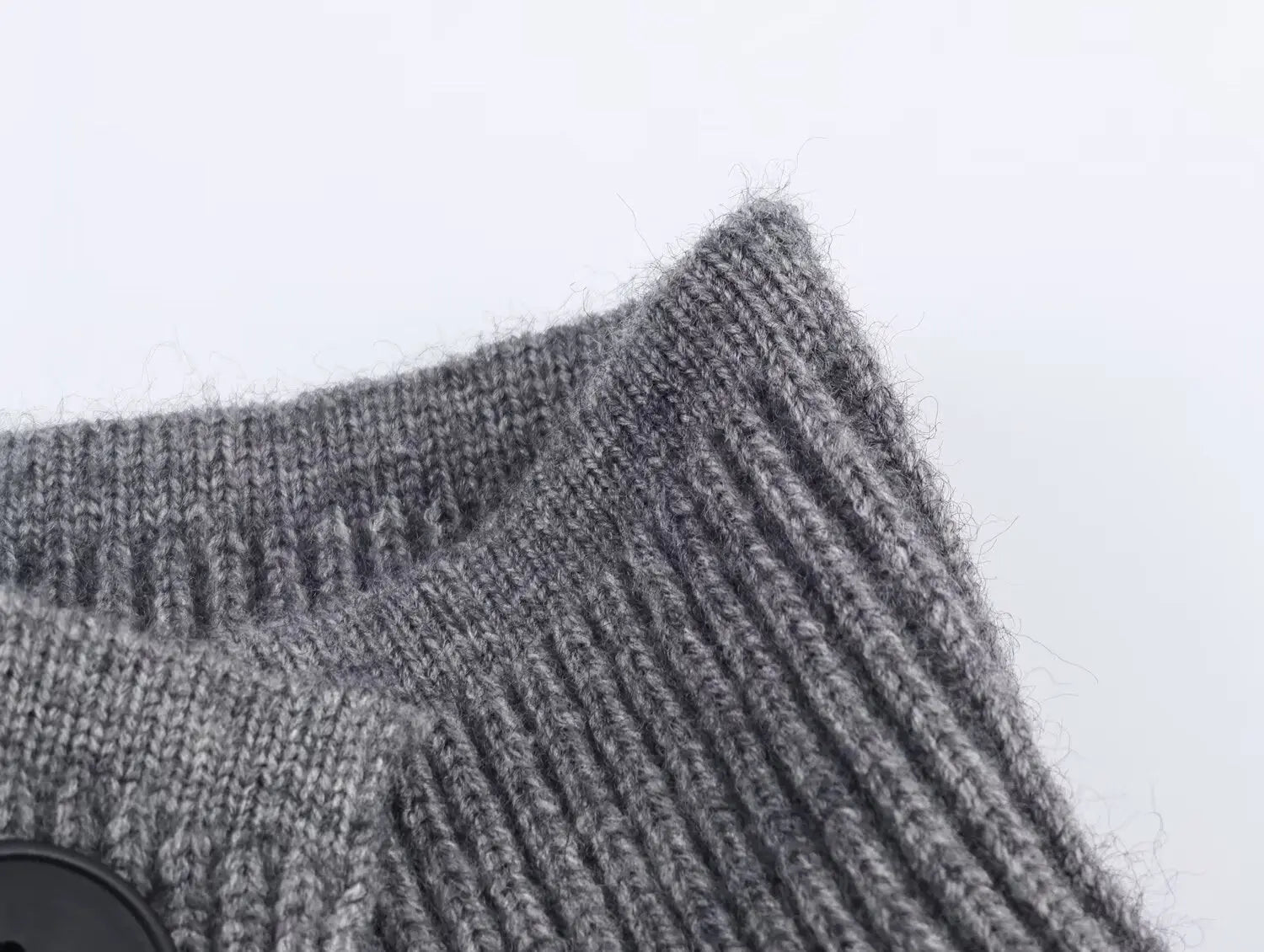 Autumn Women Casual Loose All Matching Color Stitching Knitted Cardigan Bella Mia