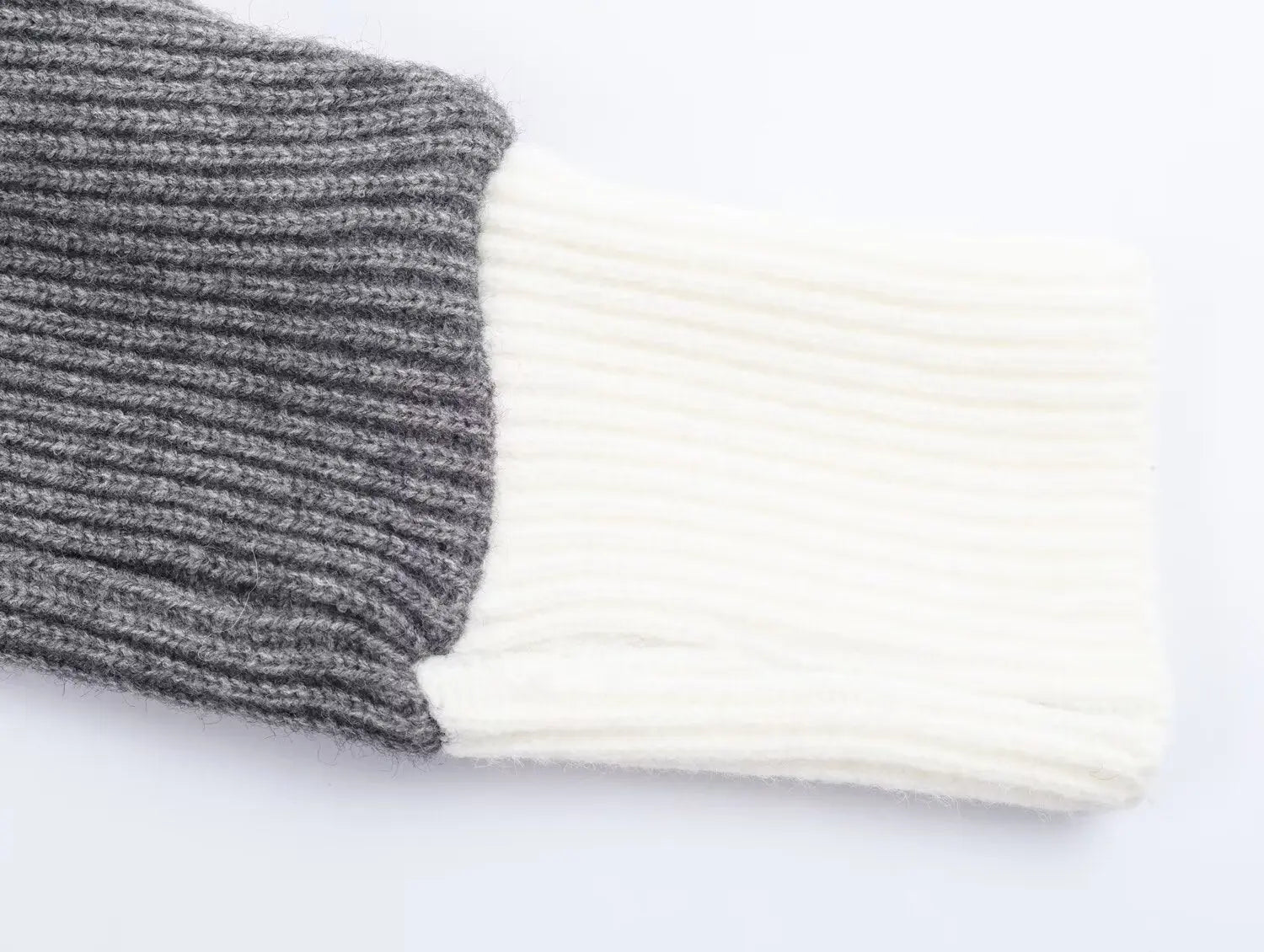 Autumn Women Casual Loose All Matching Color Stitching Knitted Cardigan Bella Mia