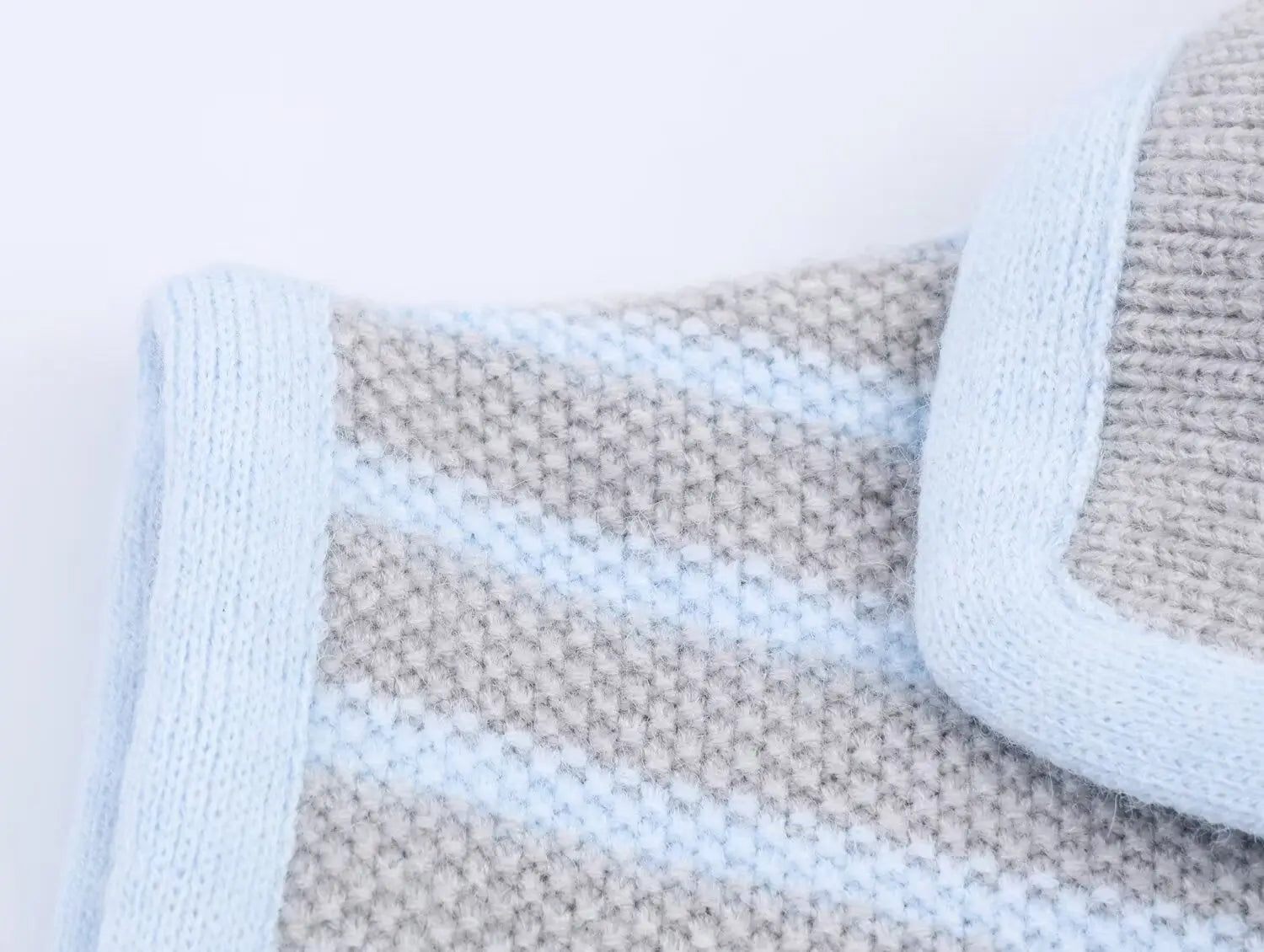 Women Clothing Fall Fresh Age Reducing Stripe Decoration Collared Short Vest Bella Mia