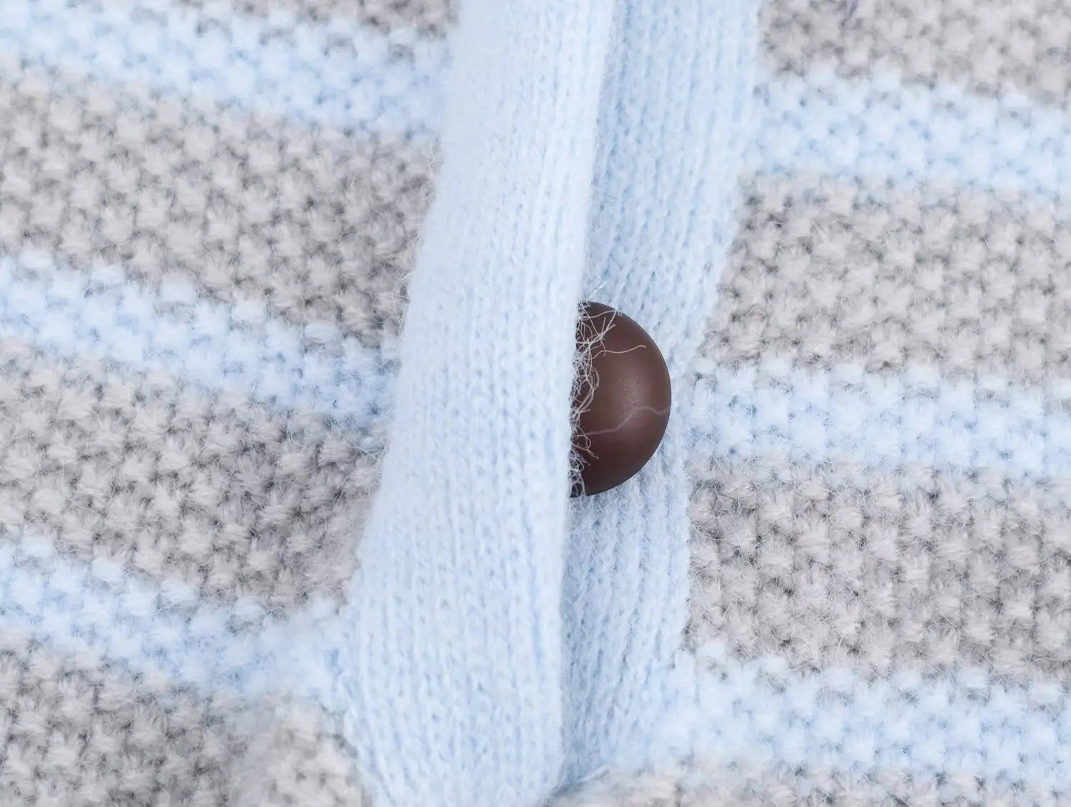 Women Clothing Fall Fresh Age Reducing Stripe Decoration Collared Short Vest Bella Mia