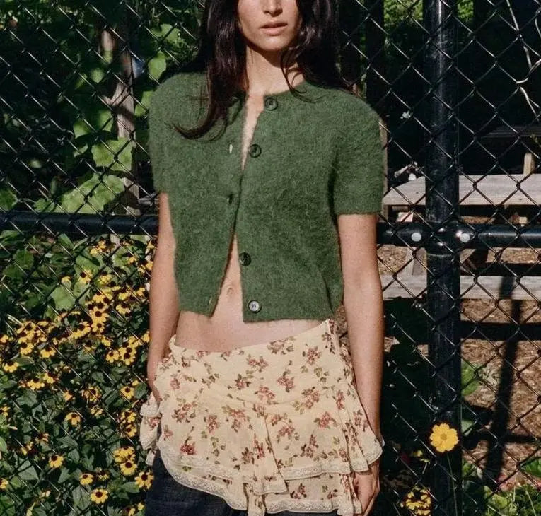 Early Autumn Women Clothing Office round Neck Short Sleeves Single Breasted Knitwear Bella Mia