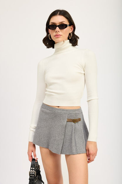 Chic turtle neck long sleeve top for effortless style