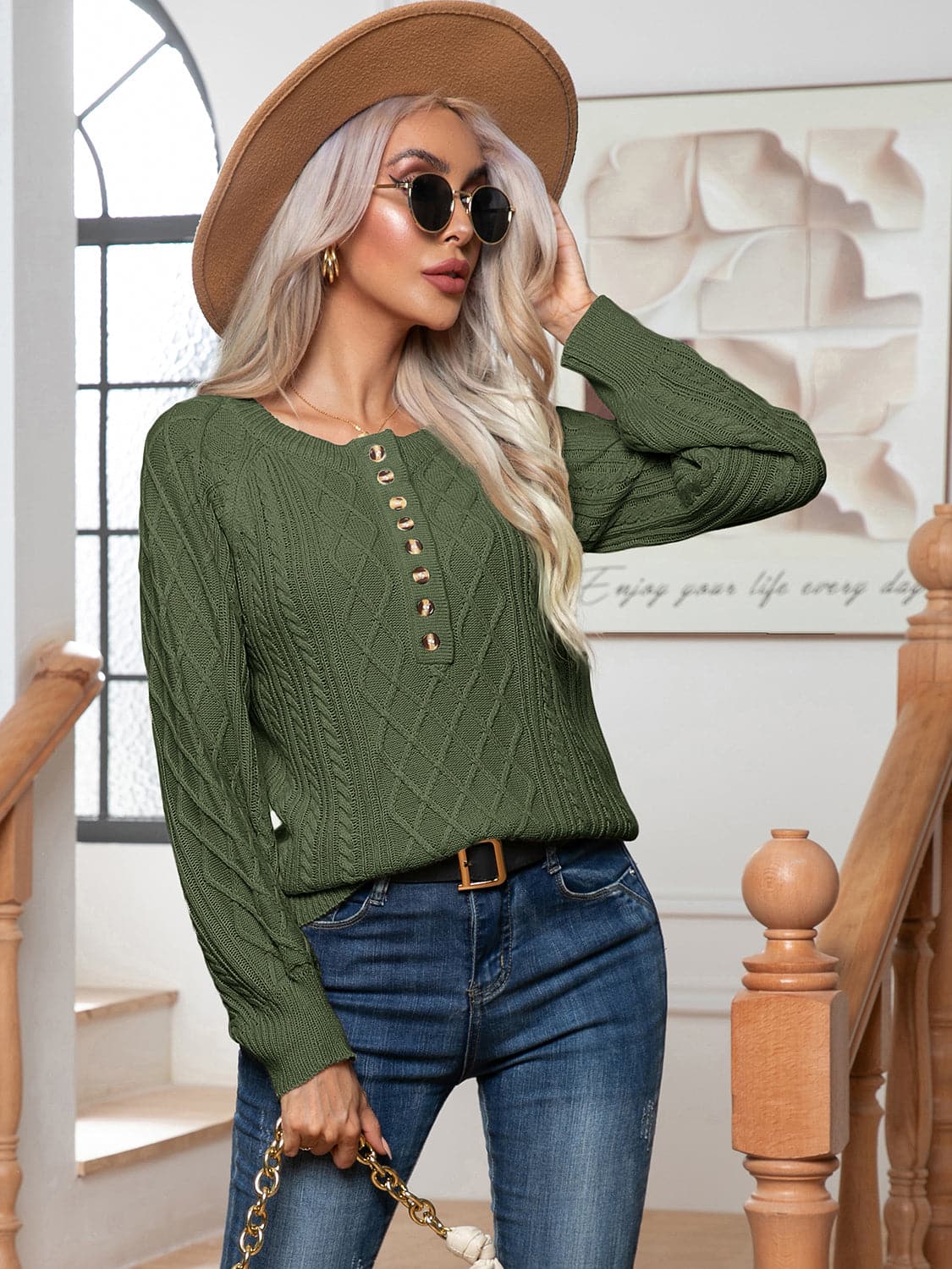 Cable-Knit Round Neck Buttoned Sweater.