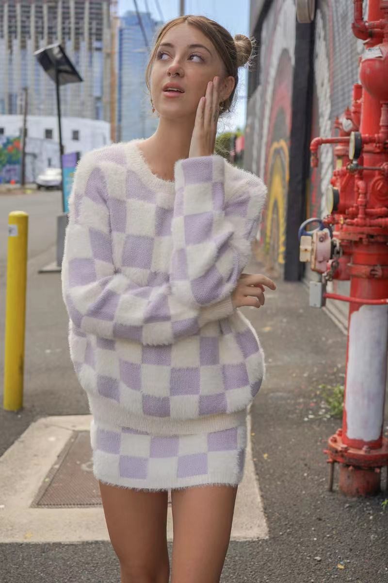 Fuzzy checkered sweater Miss Sparkling