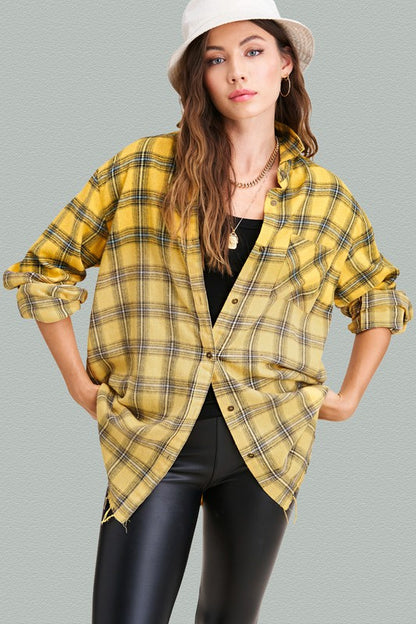 Vintage plaid long sleeve button-up shirt