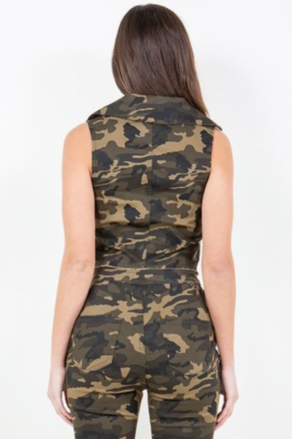 Camo cropped denim vest with zip-up style