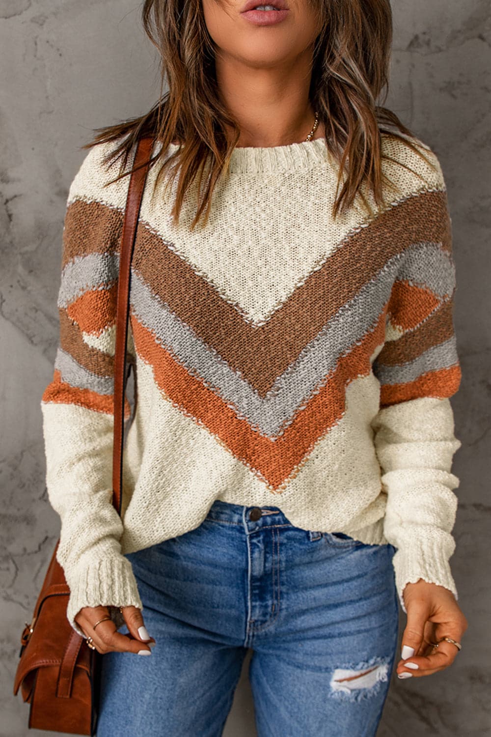 Contrast Round Neck Dropped Shoulder Sweater.