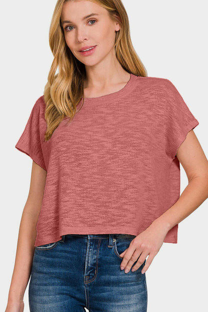 Zenana Round Neck Short Sleeve T-Shirt.