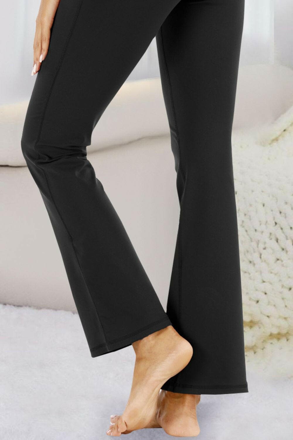 Pocketed High Waist Active Pants.