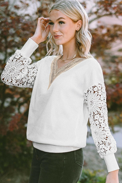 V-Neck Crochet Long Sleeve BlouseUpgrade Your Wardrobe with Our V-Neck Crochet Long Sleeve Blouse
 Step up your fashion game with our elegant V-Neck Crochet Long Sleeve Blouse. Made from 100% polyesLove Salve -Neck Crochet Long Sleeve BlouseBlouses