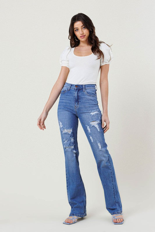 Trendy high-rise distressed straight jeans for a chic look