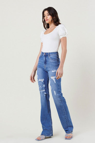 Chic high-rise distressed jeans