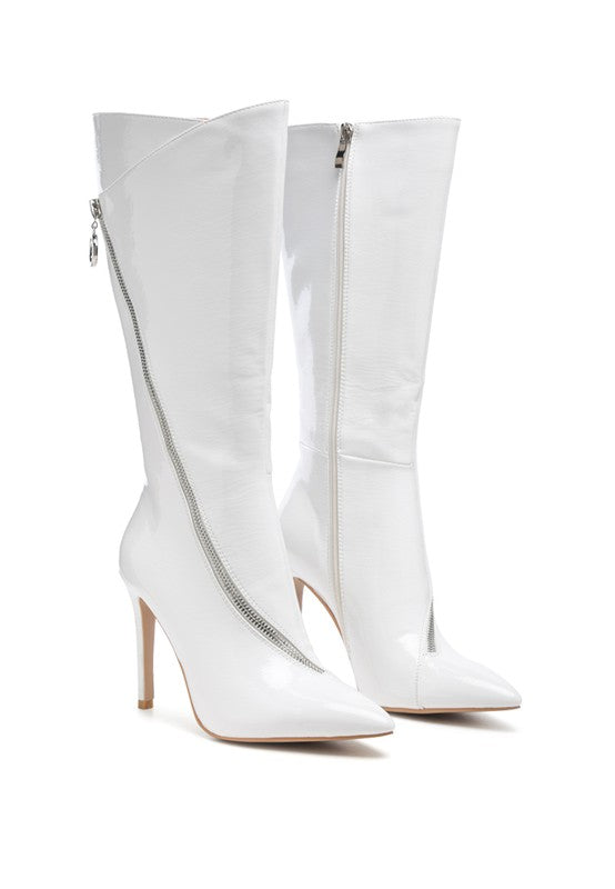 Chic high heel calf boot with zipper