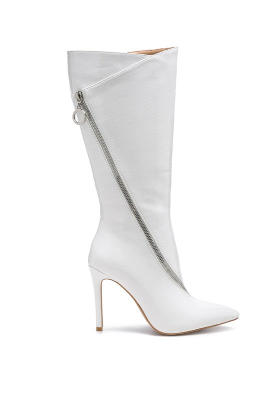 Chic high heel calf boot with zipper