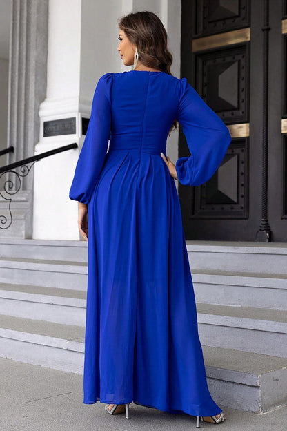 Twist Front Cutout Long Sleeve Dress.