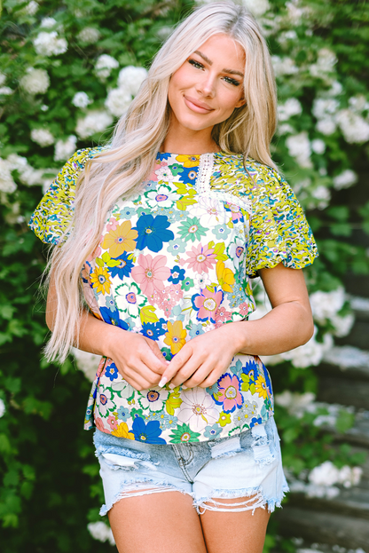 Floral lace trim blouse with trendy bubble sleeves