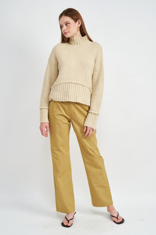 Chic turtleneck body sweater for effortless style