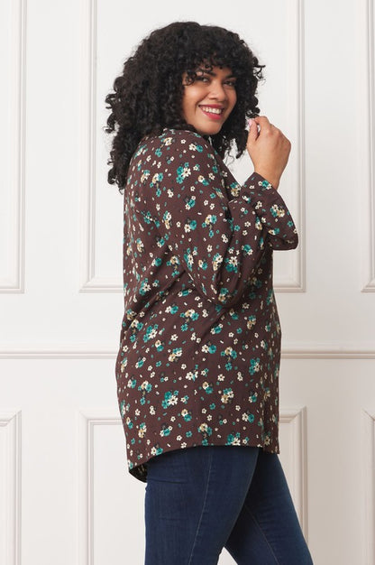 Charming floral ruffle sleeve tunic for plus sizes