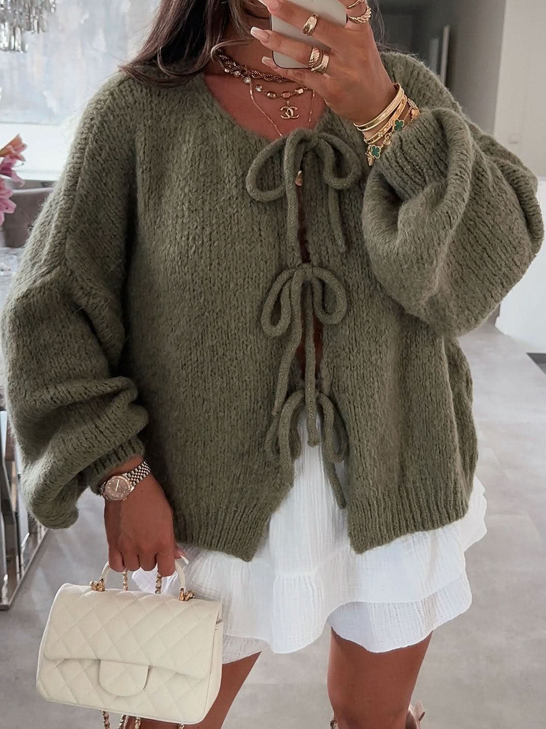 Tied shoulder cardigan with long sleeves