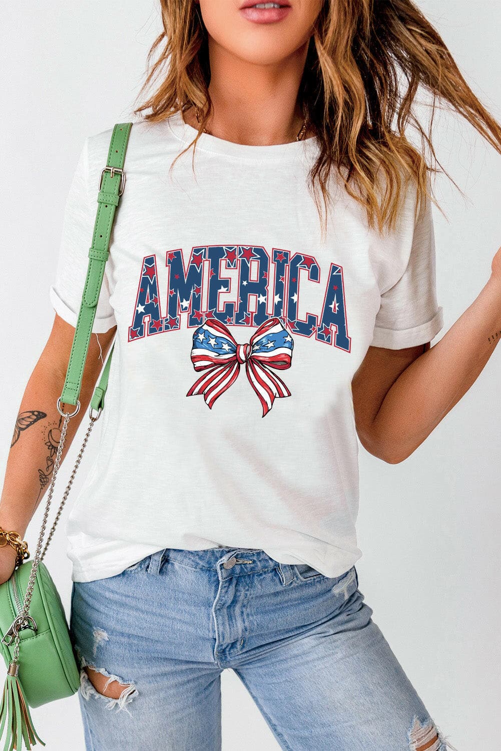 AMERICA Round Neck Short Sleeve T-Shirt.