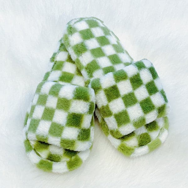 Luxe Lounge Checker Cozy Slippers.