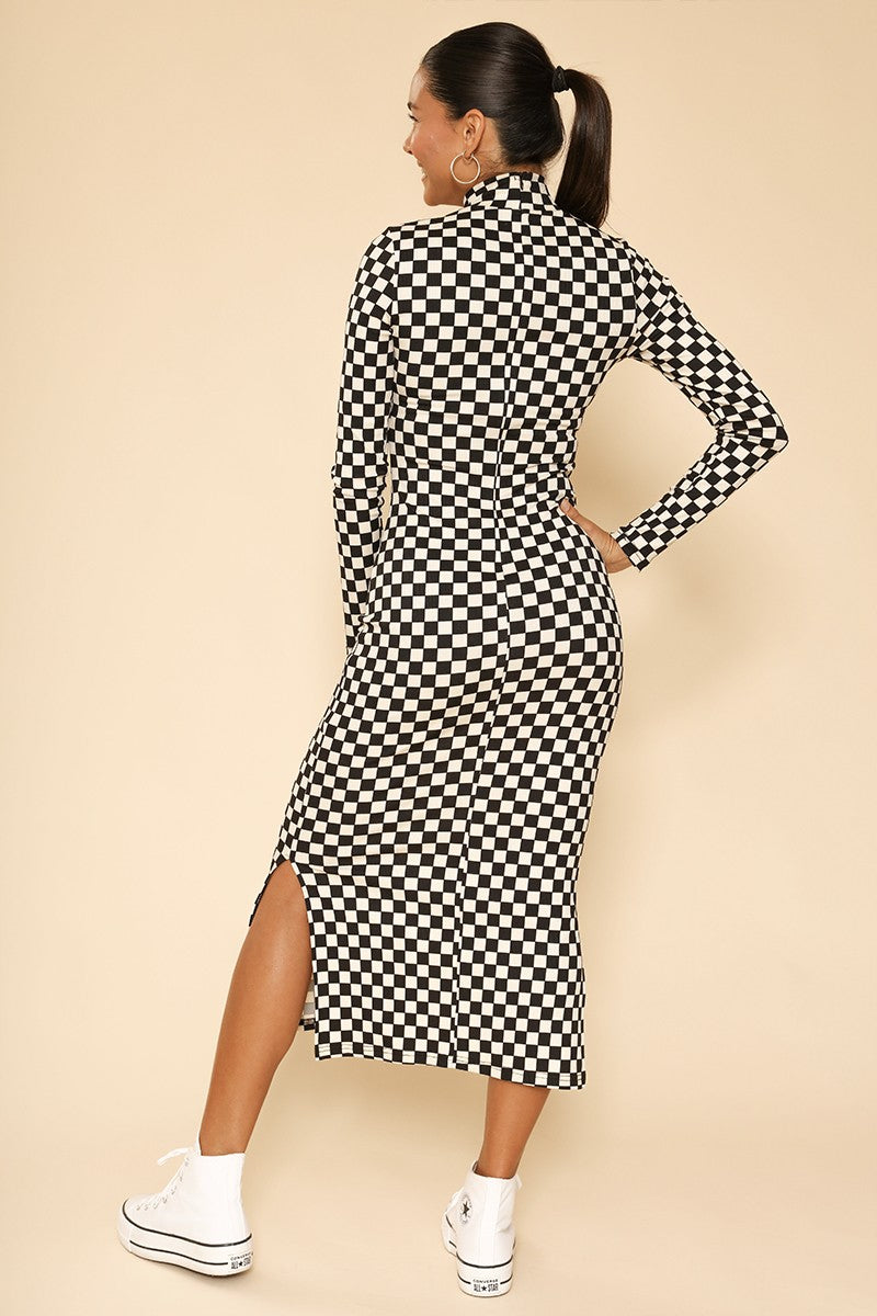 Checkered ribbed mock neck midi dress Miss Sparkling
